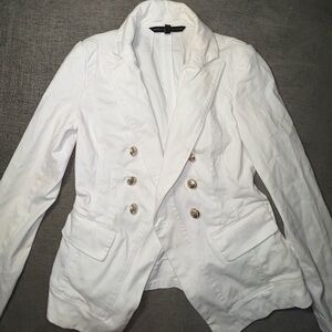 Elegant White Double-Breasted Blazer